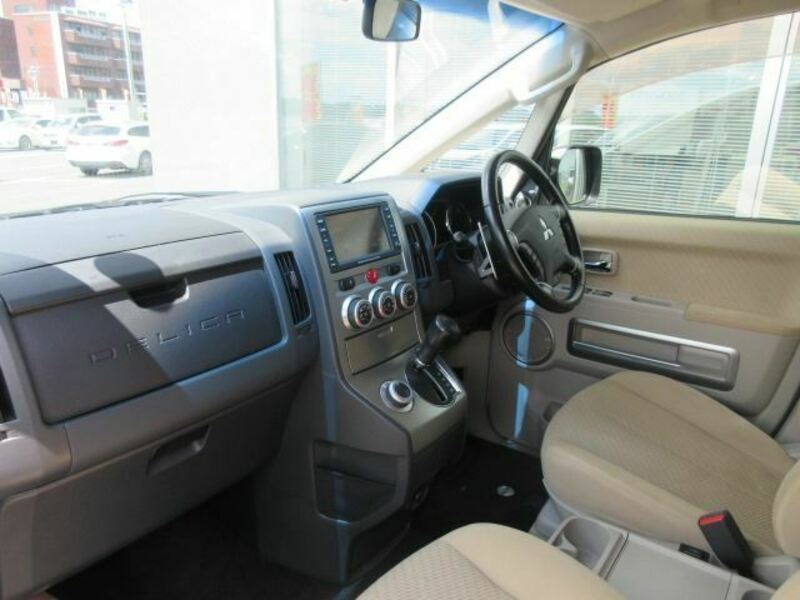 DELICA D5