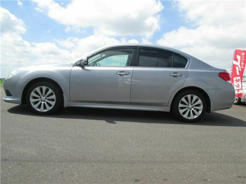 LEGACY B4