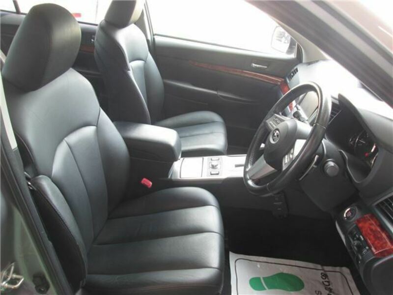 LEGACY B4