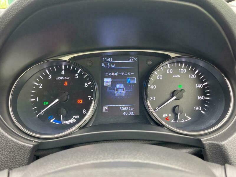 X-TRAIL-10
