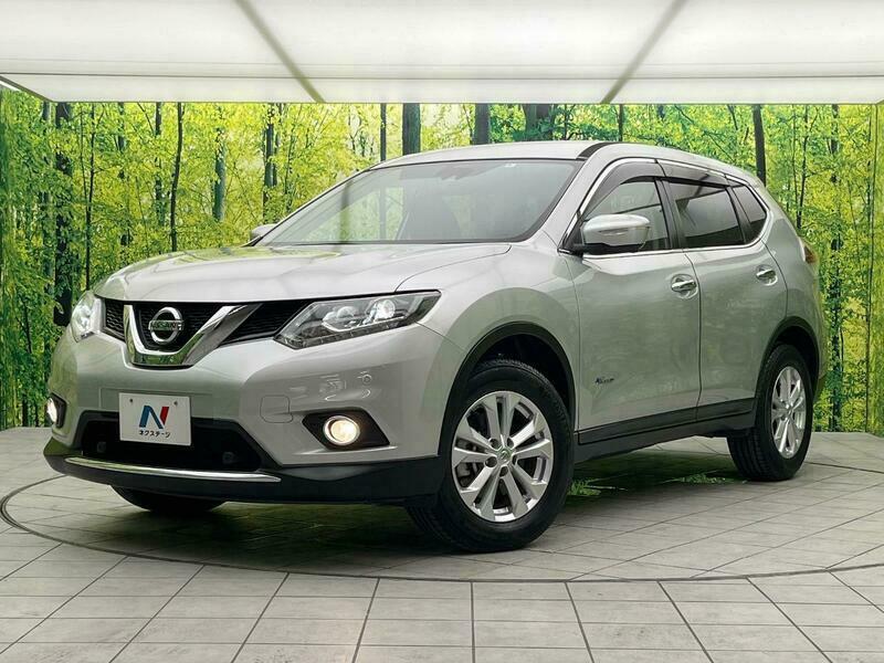 X-TRAIL-0