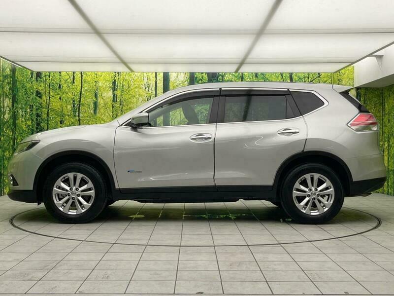 X-TRAIL-27