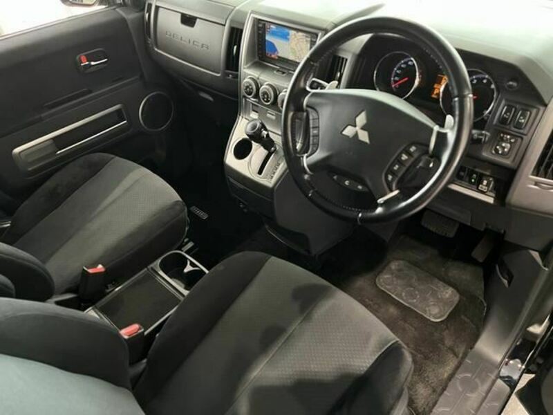 DELICA D5