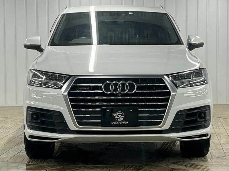 Q7