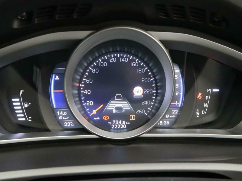 V40