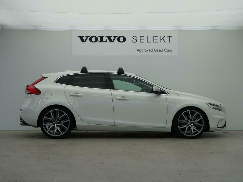 V40