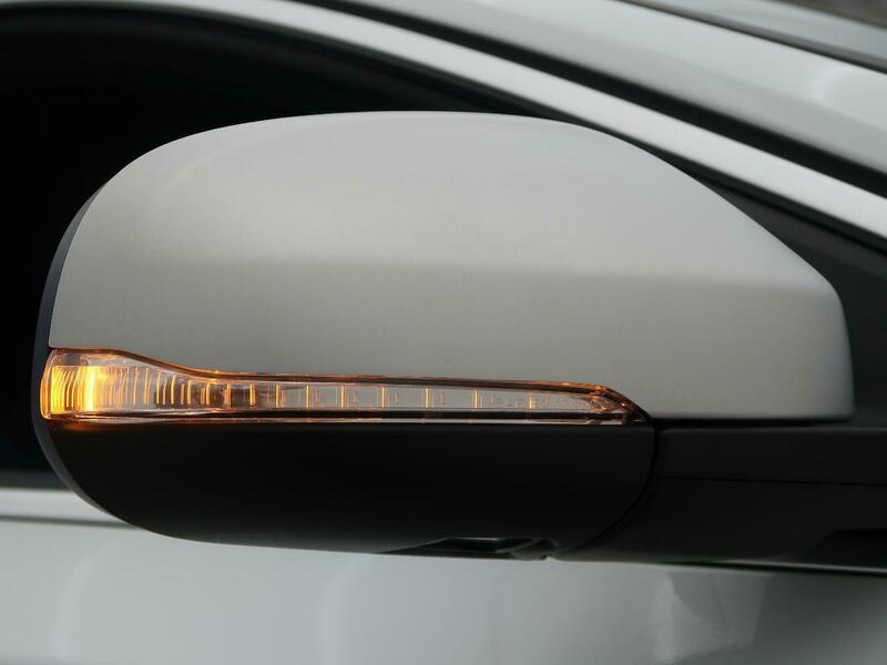 V40