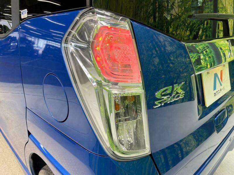 EK SPACE CUSTOM