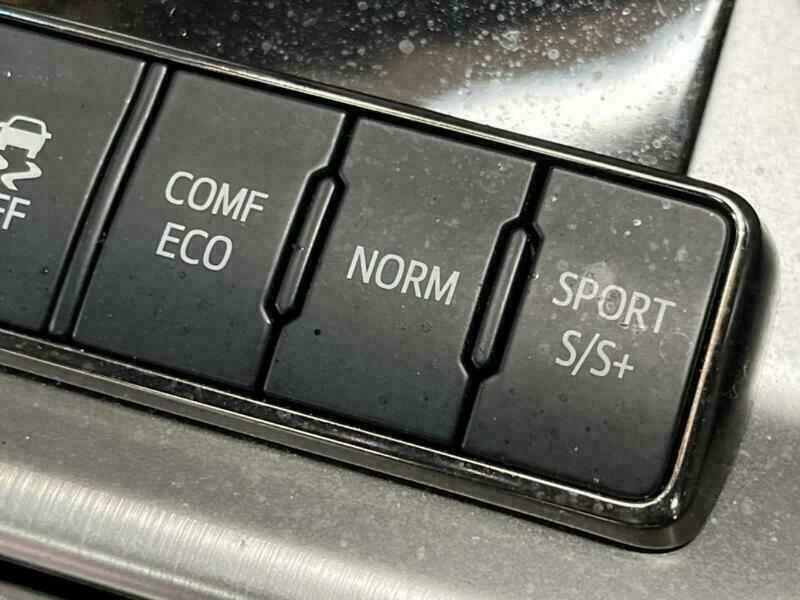 LAND CRUISER