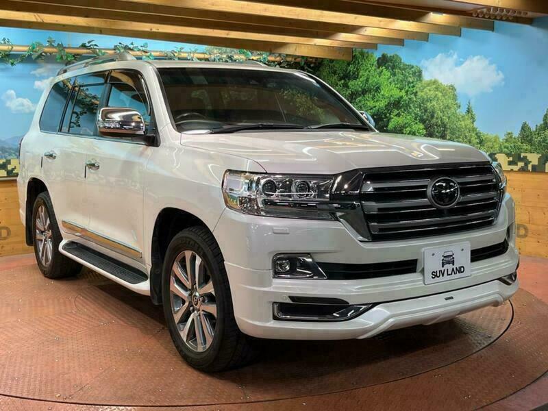 LAND CRUISER