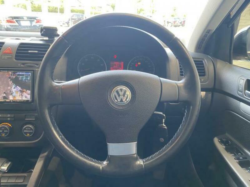GOLF VARIANT