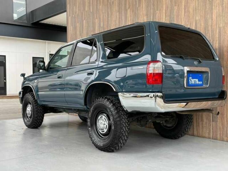 HILUX SURF