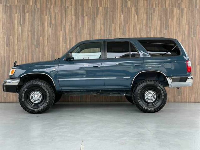 HILUX SURF