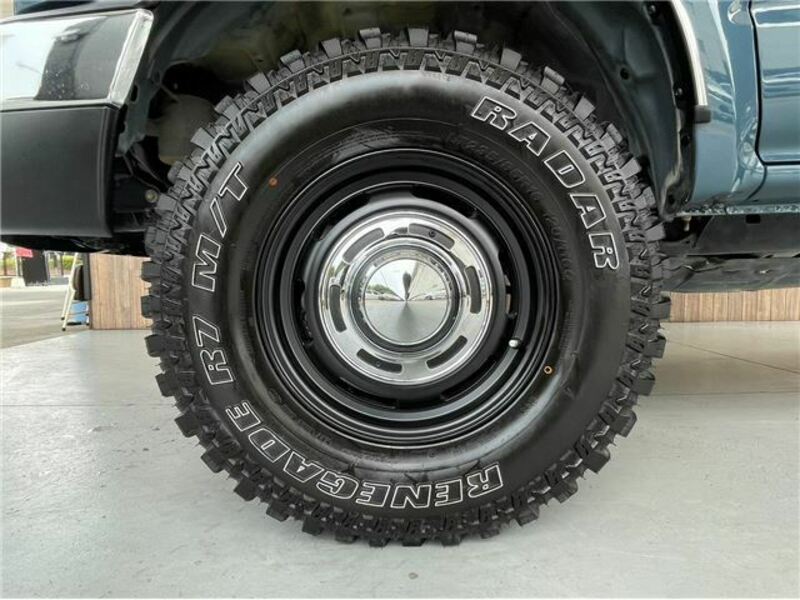 HILUX SURF