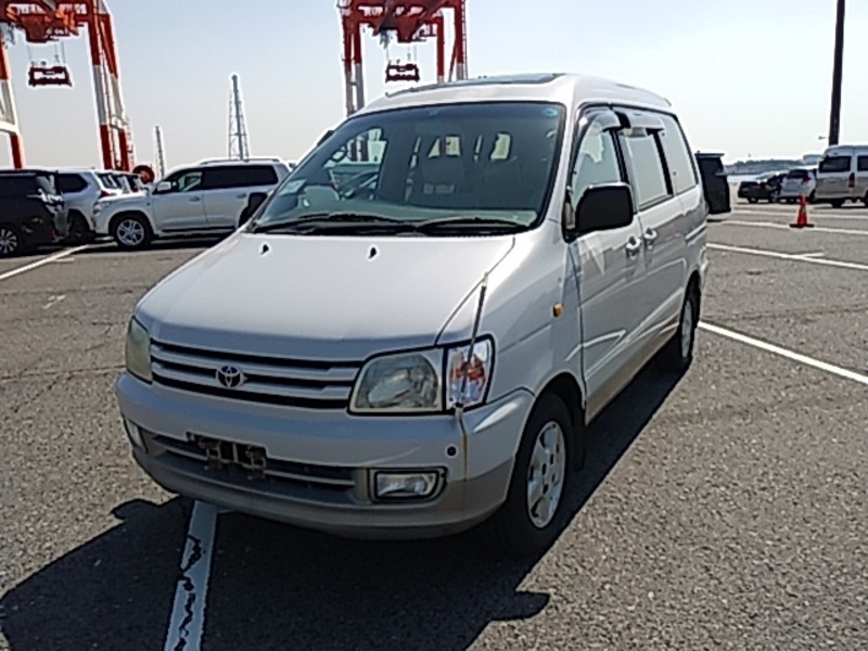 Toyota Noah 1998