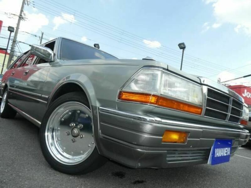 GLORIA WAGON