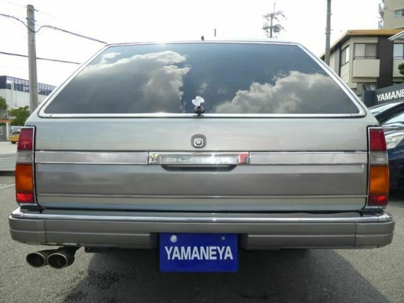 GLORIA WAGON