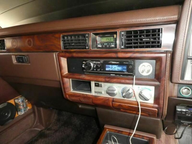 GLORIA WAGON