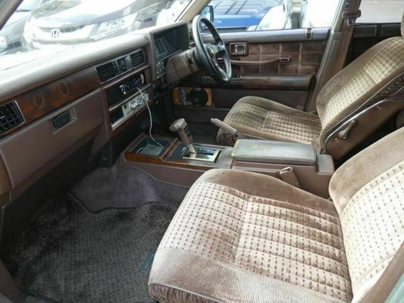 GLORIA WAGON
