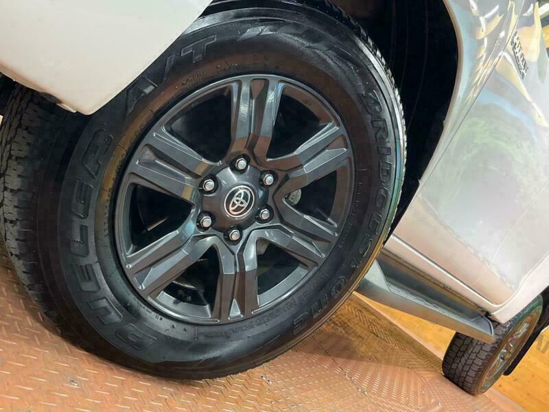 HILUX