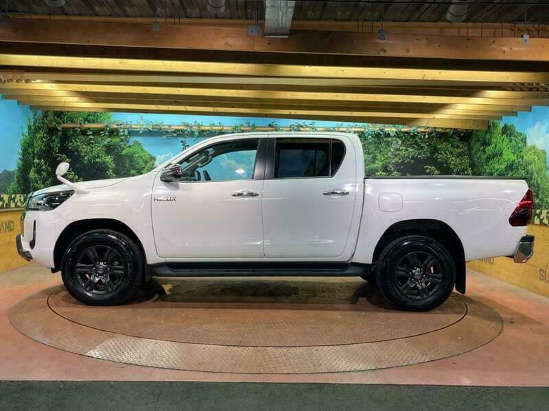 HILUX