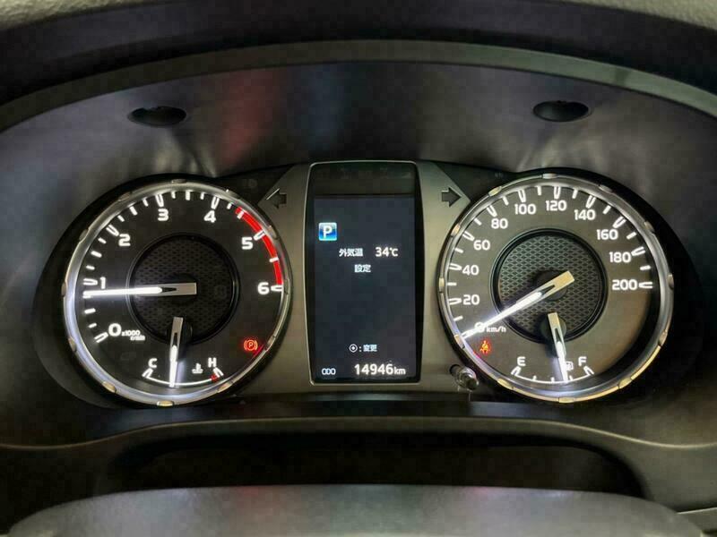 HILUX