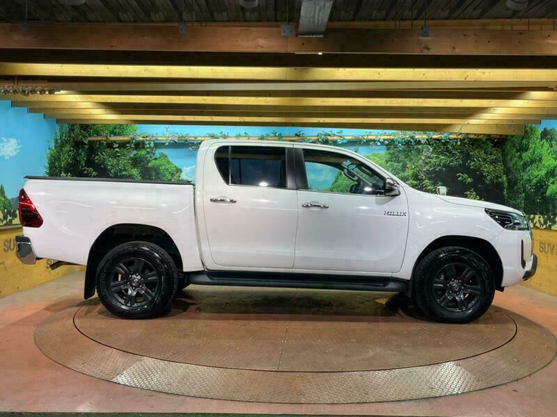 HILUX