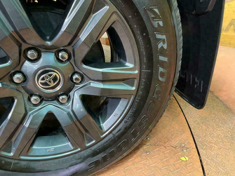 HILUX