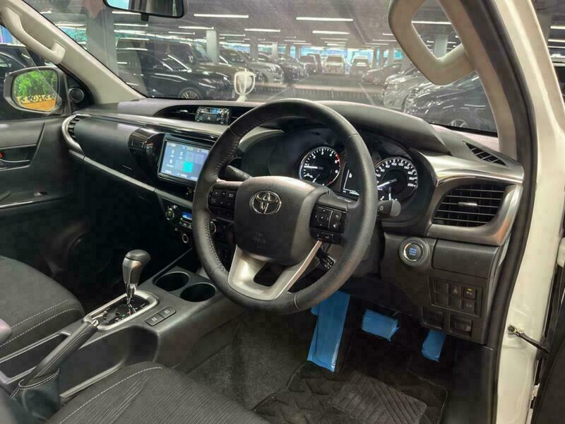 HILUX