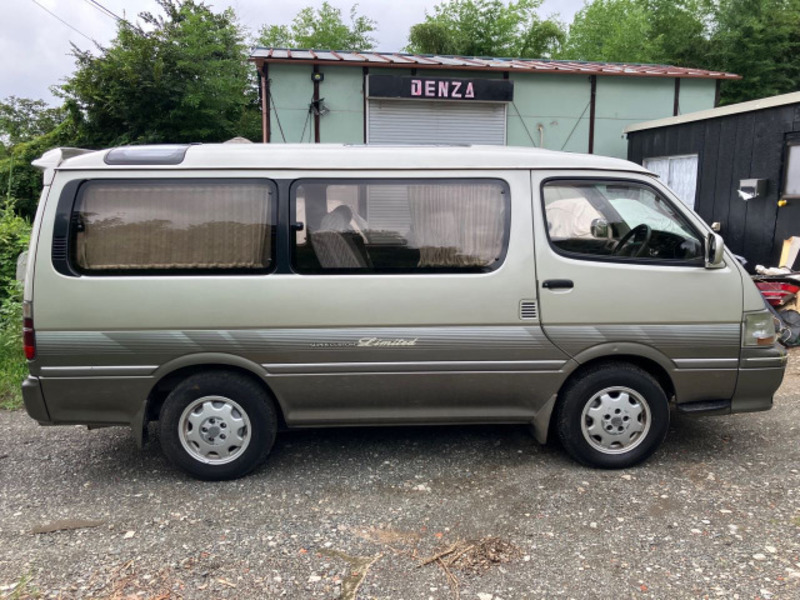 HIACE