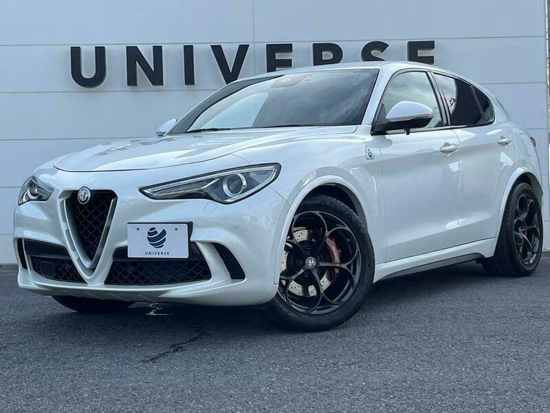 ALFA ROMEO　STELVIO
