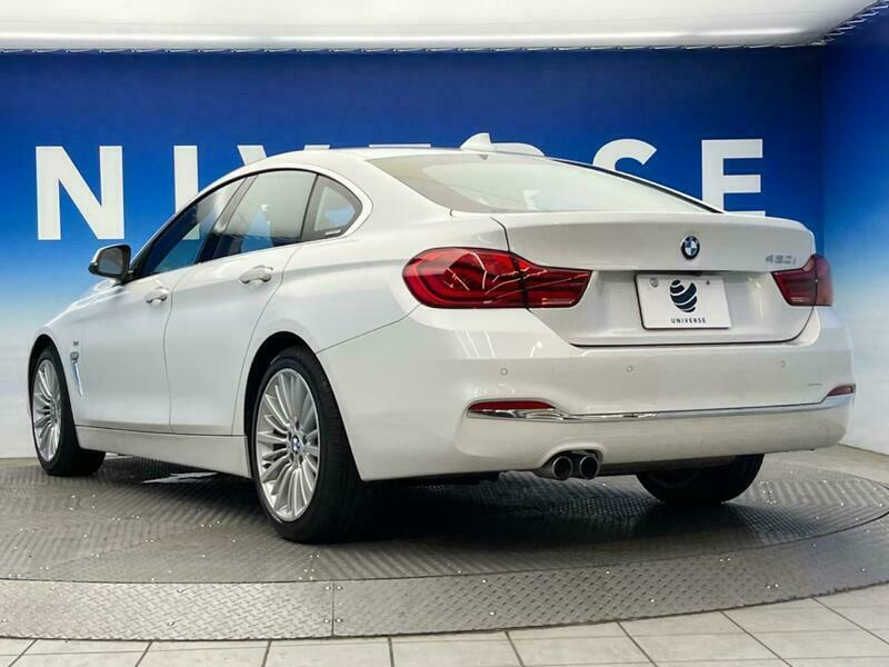 4 SERIES