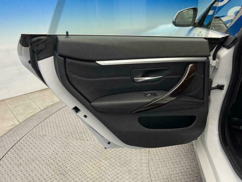 4 SERIES