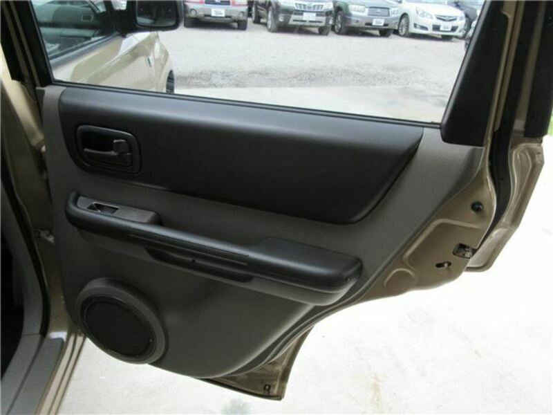 X-TRAIL-38