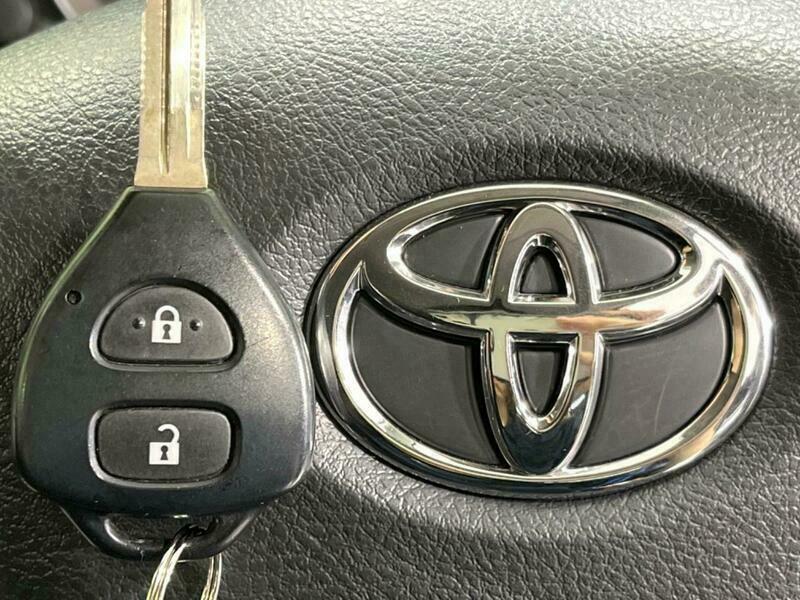 COROLLA FIELDER