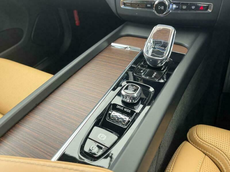 XC60