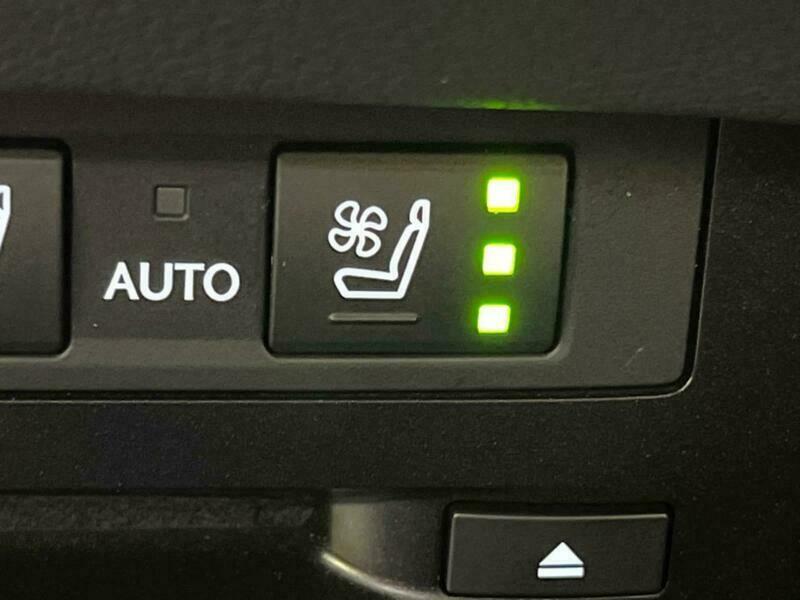 ES