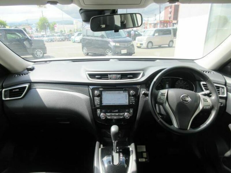 X-TRAIL-2