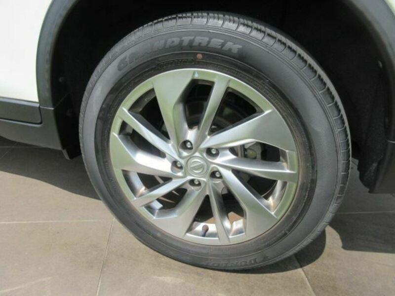 X-TRAIL-7