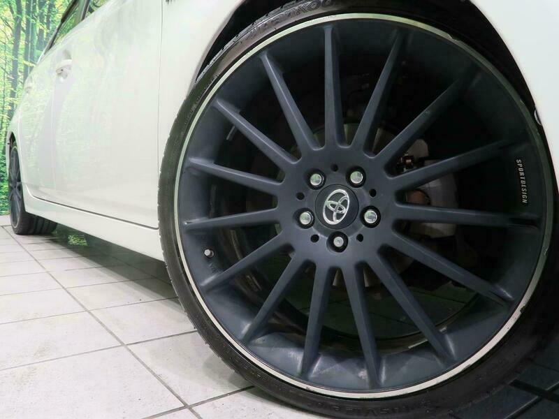 PRIUS-7
