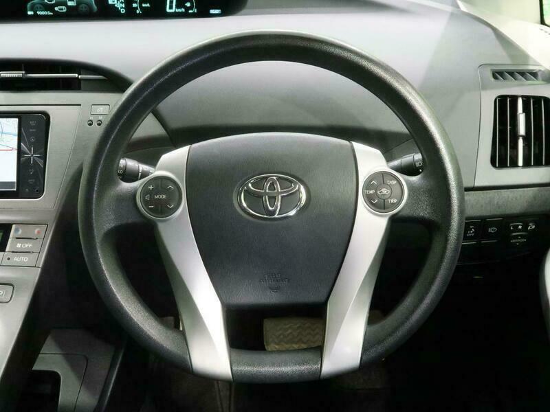PRIUS-72