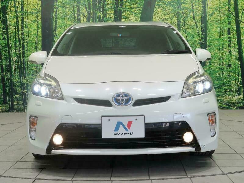 PRIUS-28