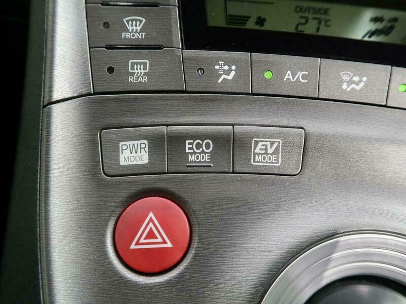PRIUS-65