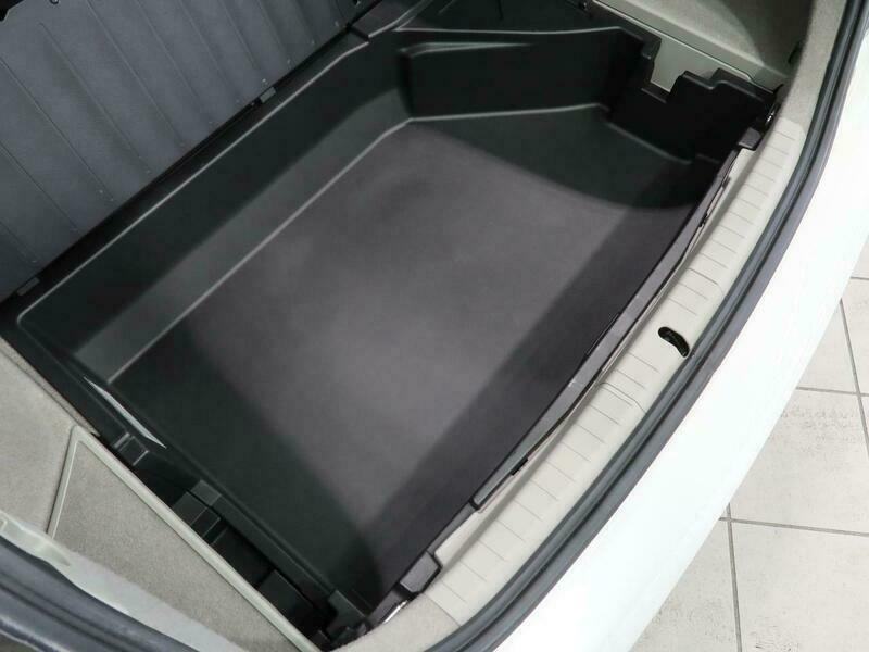 PRIUS-53
