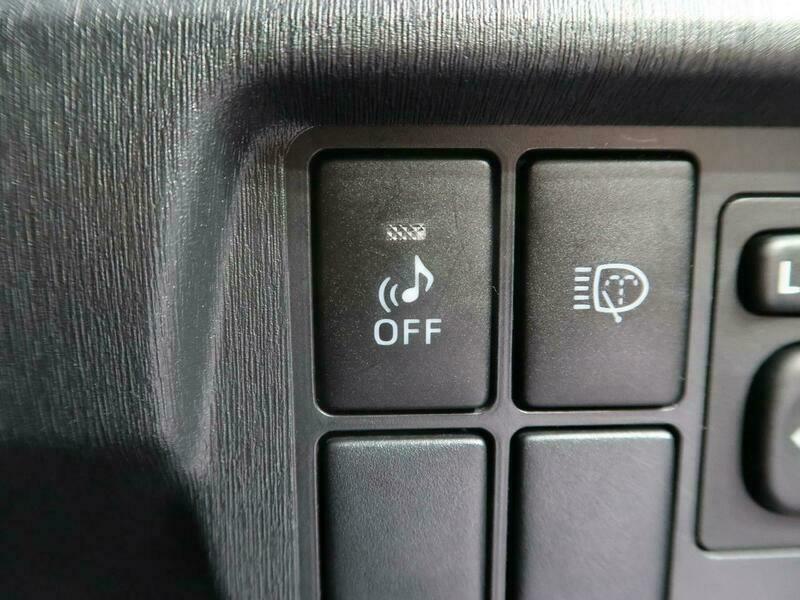 PRIUS-6