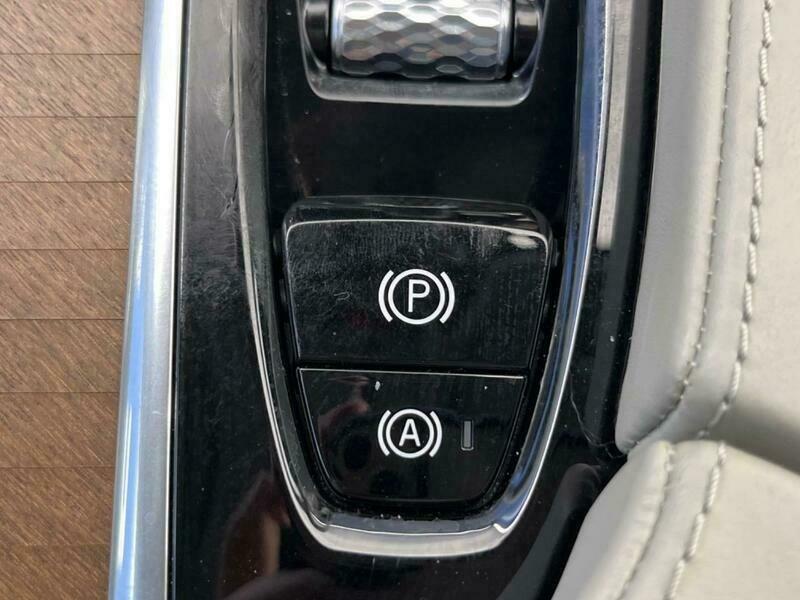 V90