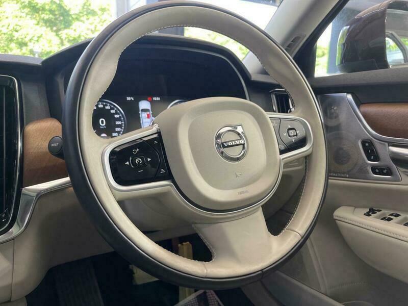 V90