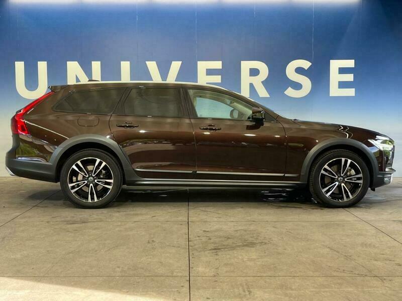 V90