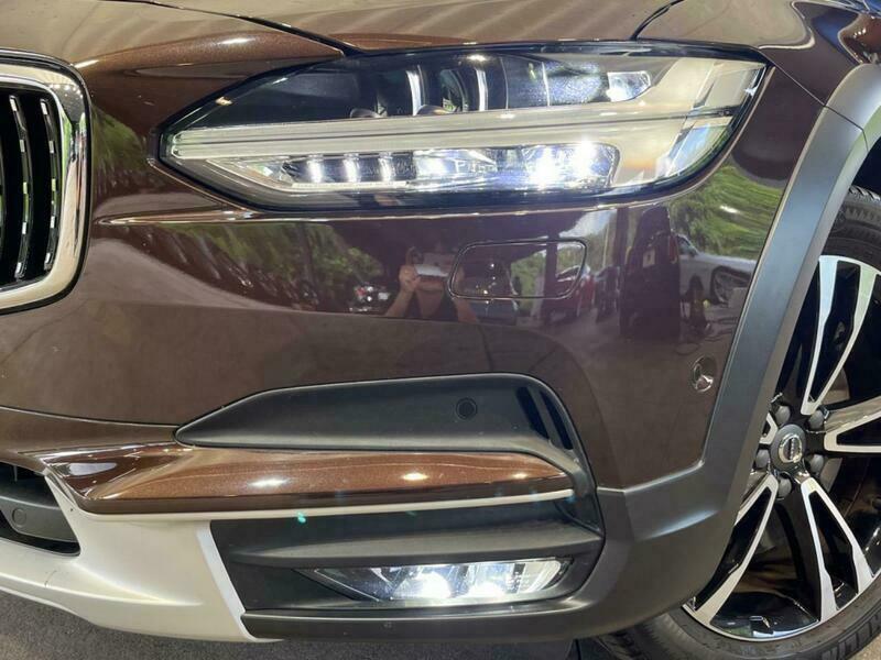 V90