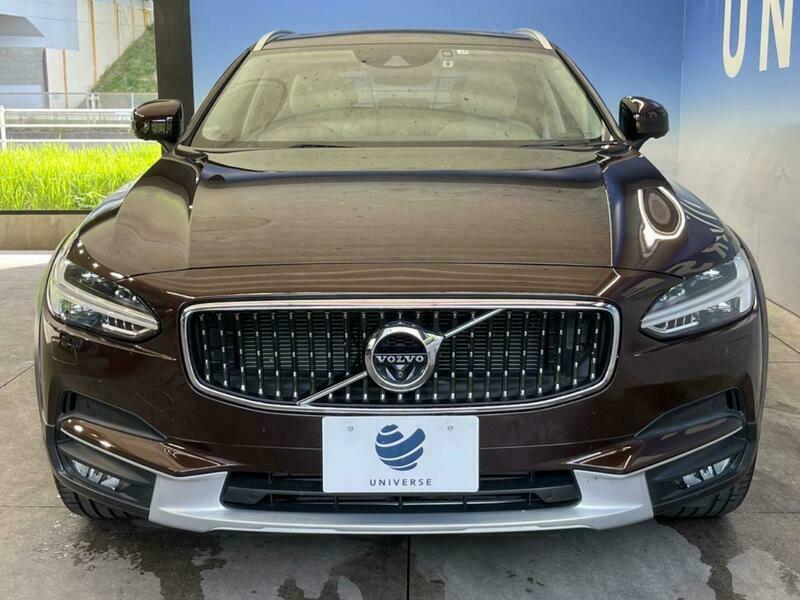 V90